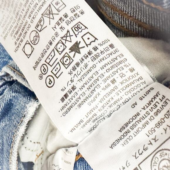 Levi’s Wedgie Straight Button Fly Denim Jeans Ripped Raw Hem Size 25 - Picture 8 of 9